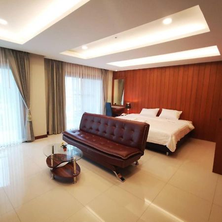 Private 111 Square Meters 2 Bedrooms City Chiangmai Chiang Mai Exterior photo